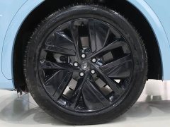 Li Auto L7 2024 Pro - ფოტო 4