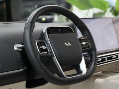 Li Auto L7 2024 Pro - ფოტო 7