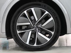 Li Auto L8 Pro - ფოტო 4
