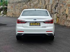 Ford Fiesta 2021 1.5L Automatic Diamond Edition - ფოტო 8