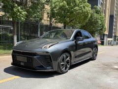 Lynk & Co Geely Lynk & Co 03 2023 1.5T DCT Pro - ფოტო 1