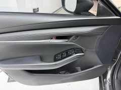 Mazda3 Axela 2.0L Automatic Premium Edition - ფოტო 11