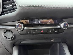 Mazda3 Axela 2.0L Automatic Premium Edition - ფოტო 12