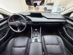 Mazda3 Axela 2.0L Automatic Premium Edition - ფოტო 15