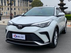 Toyota Yize IZOA 2023 2.0L 20th Anniversary Platinum Edition - ფოტო 1