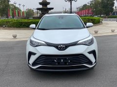 Toyota Yize IZOA 2023 2.0L 20th Anniversary Platinum Edition - ფოტო 4