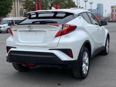 Toyota Yize IZOA 2023 2.0L 20th Anniversary Platinum Edition - ფოტო 6