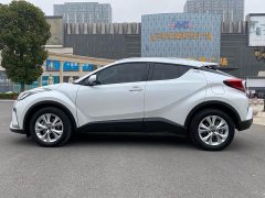 Toyota Yize IZOA 2023 2.0L 20th Anniversary Platinum Edition - ფოტო 9