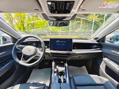 Volkswagen Passat 2025 Pro 380TSI Dragon Premium Edition - ფოტო 4