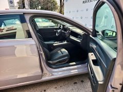 Volkswagen Passat 2025 Pro 380TSI Dragon Premium Edition - ფოტო 9