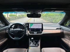 Lexus ES 2025 200 Premium Edition - ფოტო 9