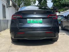 Tesla Model Y Long Range All-Wheel Drive - ფოტო 5
