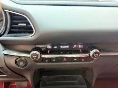 Mazda CX-30 2022 2.0L Automatic Radiant Pleasure Black Obsidian Edition - ფოტო 14