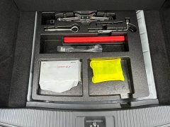 Honda Vezel 1.5L CVT Phantom Night Pioneer Edition - ფოტო 11