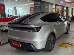 Tesla Model Y L 2026 Long Range All-Wheel Drive - ფოტო 12
