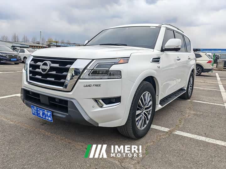 Nissan Pathfinder ARMADA 5.6L Invincible Fleet Flagship Edition