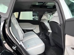 Voyah Lantu Zhiyin Long Range Super Charging Edition - ფოტო 11