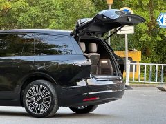 NIO ES8 Six-Seat Executive Luxury Edition - ფოტო 5