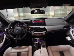 BMW M5 - ფოტო 3