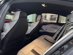 BMW M5 - ფოტო 5