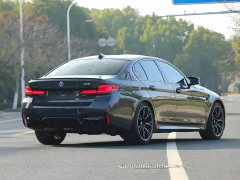 BMW M5 - ფოტო 7