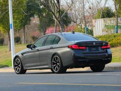 BMW M5 - ფოტო 9