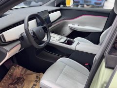 Voyah Lantu Zhiyin Ultra-Long Range Smart Comfort Edition - ფოტო 5