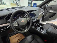 Cadillac XT4 2022 28T FWD Luxury - ფოტო 8