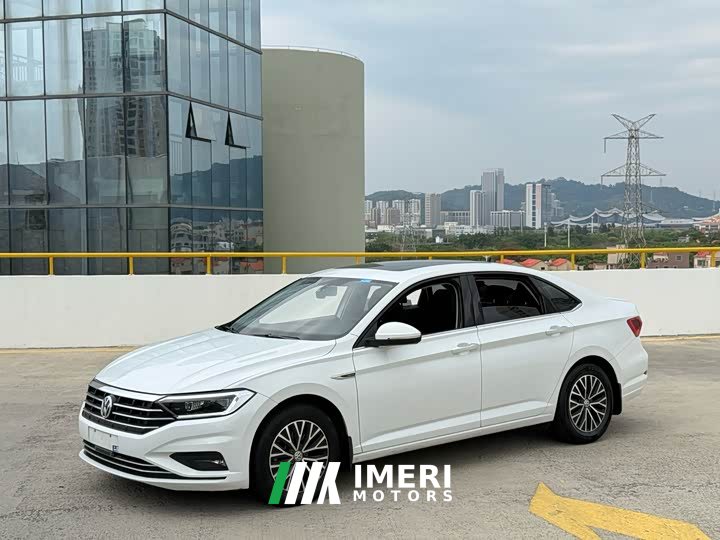 Volkswagen Sagitar 280TSI DSG Comfort Smart Connected Edition