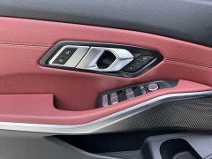 BMW 3 Series 320Li M Sport Package - ფოტო 8