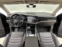 Volkswagen Touareg 2022 3.0TSI Rui Xiang Edition Obsidian Black Sport Package - ფოტო 10