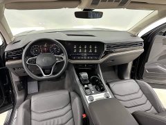 Volkswagen Touareg 2022 3.0TSI Rui Xiang Edition Obsidian Black Sport Package - ფოტო 11
