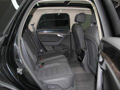 Volkswagen Touareg 2022 3.0TSI Rui Xiang Edition Obsidian Black Sport Package - ფოტო 8