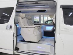 Toyota HIACE 3.5L Middle East Version - ფოტო 17