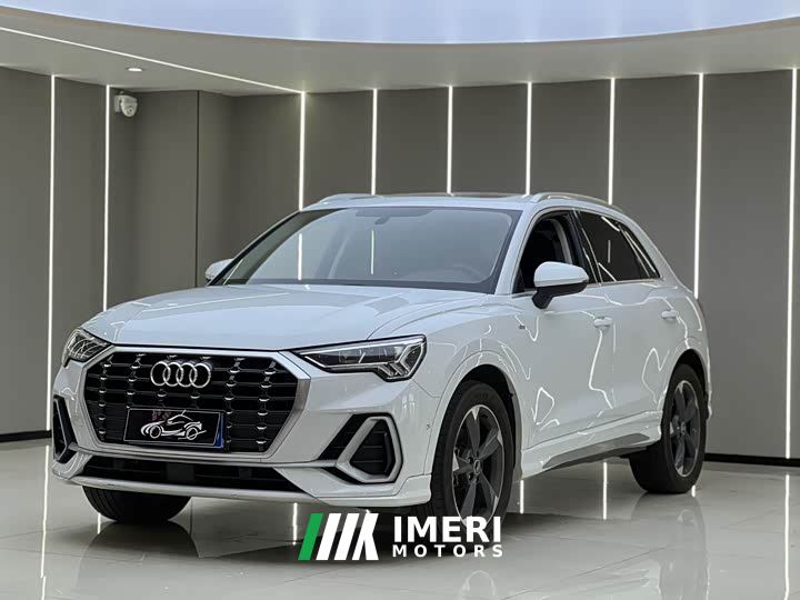 Audi Q3 35 TFSI Fashion Dynamic