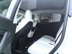 Tesla Model Y Long Range All-Wheel Drive - ფოტო 4