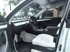 Tesla Model Y Long Range All-Wheel Drive - ფოტო 5