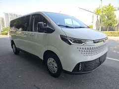 New Journey Xingtuo V70 2.0T Elite Edition Automatic Long Wheelbase Low Roof 6/7 Seater - photo 3