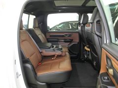 Ram Trucks 2022 5.7L Tradesman Canada Spec - ფოტო 9