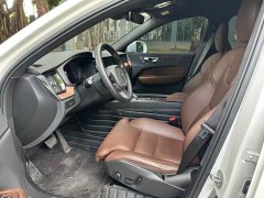 Volvo XC60 B5 AWD Smart Remote Luxury Edition - ფოტო 4