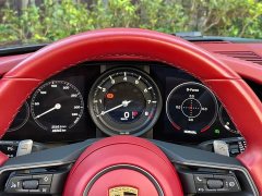 Porsche 911 Carrera Cabriolet 3.0T - ფოტო 9
