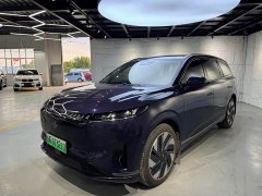 Dongfeng eπ008 210Max Ruoyi Edition 6-Seater - ფოტო 1