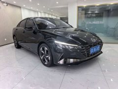 Hyundai Elantra 1.5L CVT Luxury - ფოტო 3