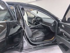 Hyundai Elantra 1.5L CVT Luxury - ფოტო 7