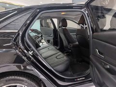 Hyundai Elantra 1.5L CVT Luxury - ფოტო 8