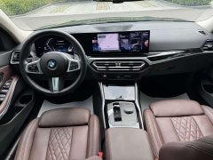 BMW 3 Series 320Li M Sport Package - ფოტო 16