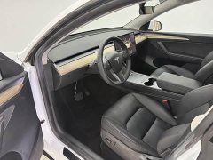 Tesla Model Y Rear-Wheel Drive - ფოტო 7