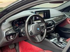 BMW 5 Series 525Li M Sport Package - ფოტო 4