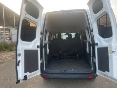 Ford Transit 2023 2.0T Diesel Manual Multi-purpose Commercial Vehicle Short Wheelbase Mid-roof 5/6 Seater - ფოტო 15