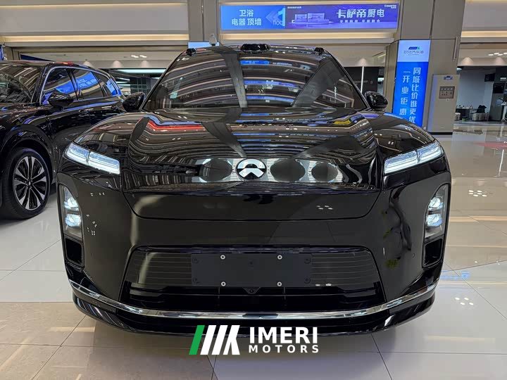 NIO ES8 Six-Seat Executive Luxury Edition